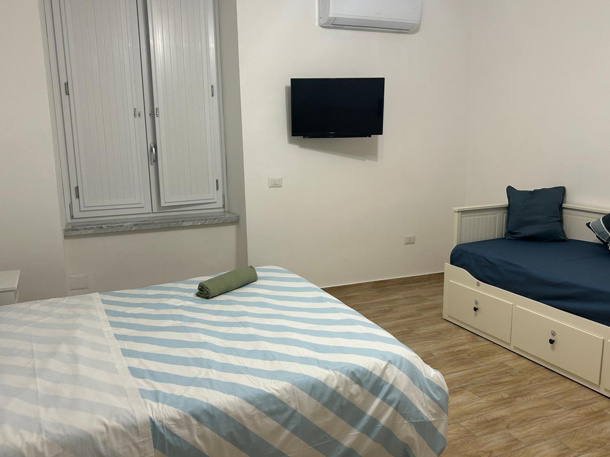 Suite Di Giordy Napoli Centro Exterior foto